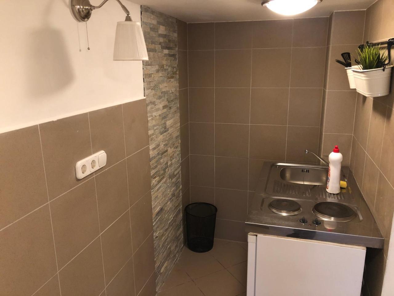 Apartman Vorosmarty Apartment Будапеща Екстериор снимка